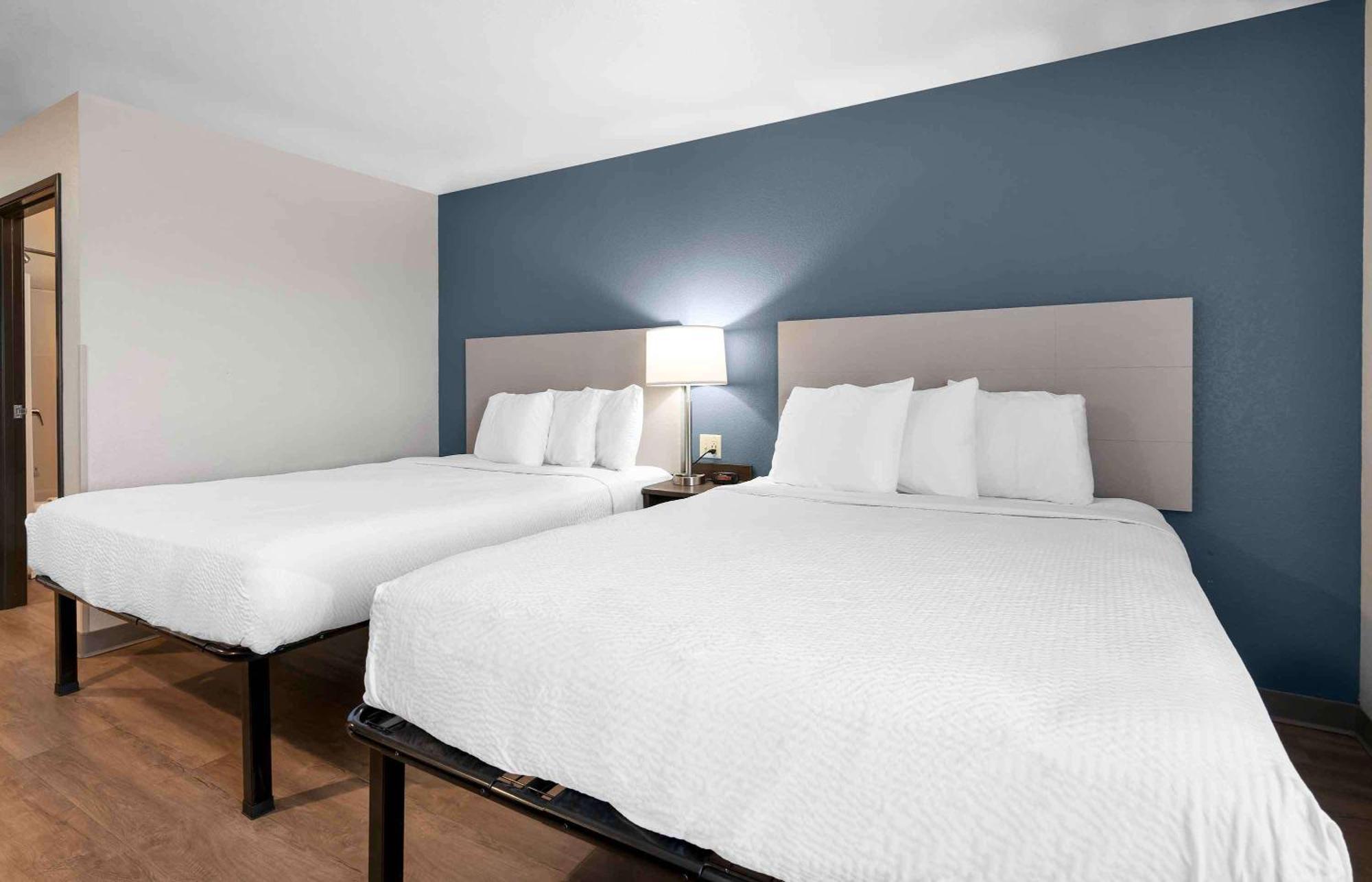 Extended Stay America Select Suites - Louisville - Airport Bagian luar foto